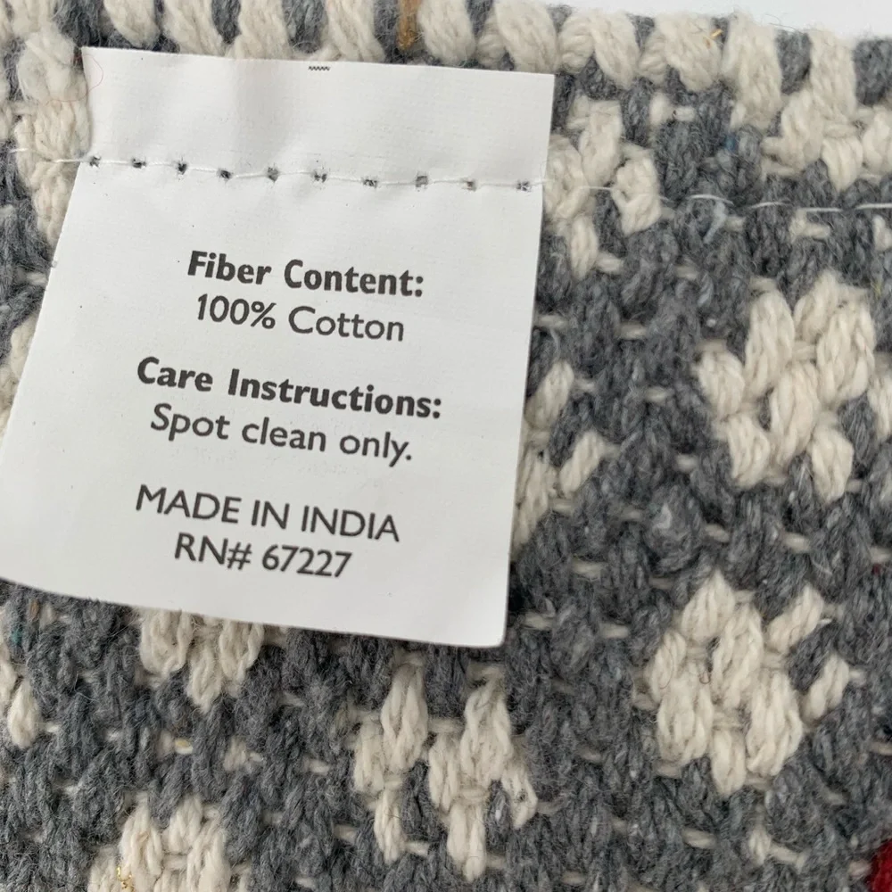 Comfort Bay Gray and Red Geometric Scatter Rug